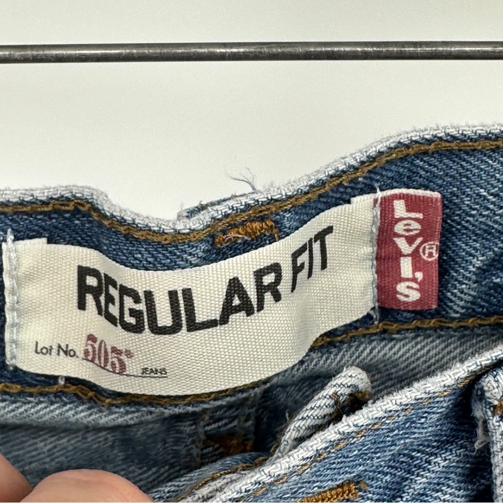 Levi's Straight Leg Jeans in Classic Blue 2000’s 100% Cotton 29x30 - Picture 6 of 8